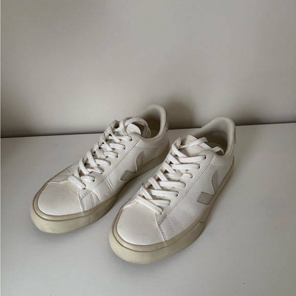 Veja Campo Chromefree Leather Shoes - Picture 6 of 10